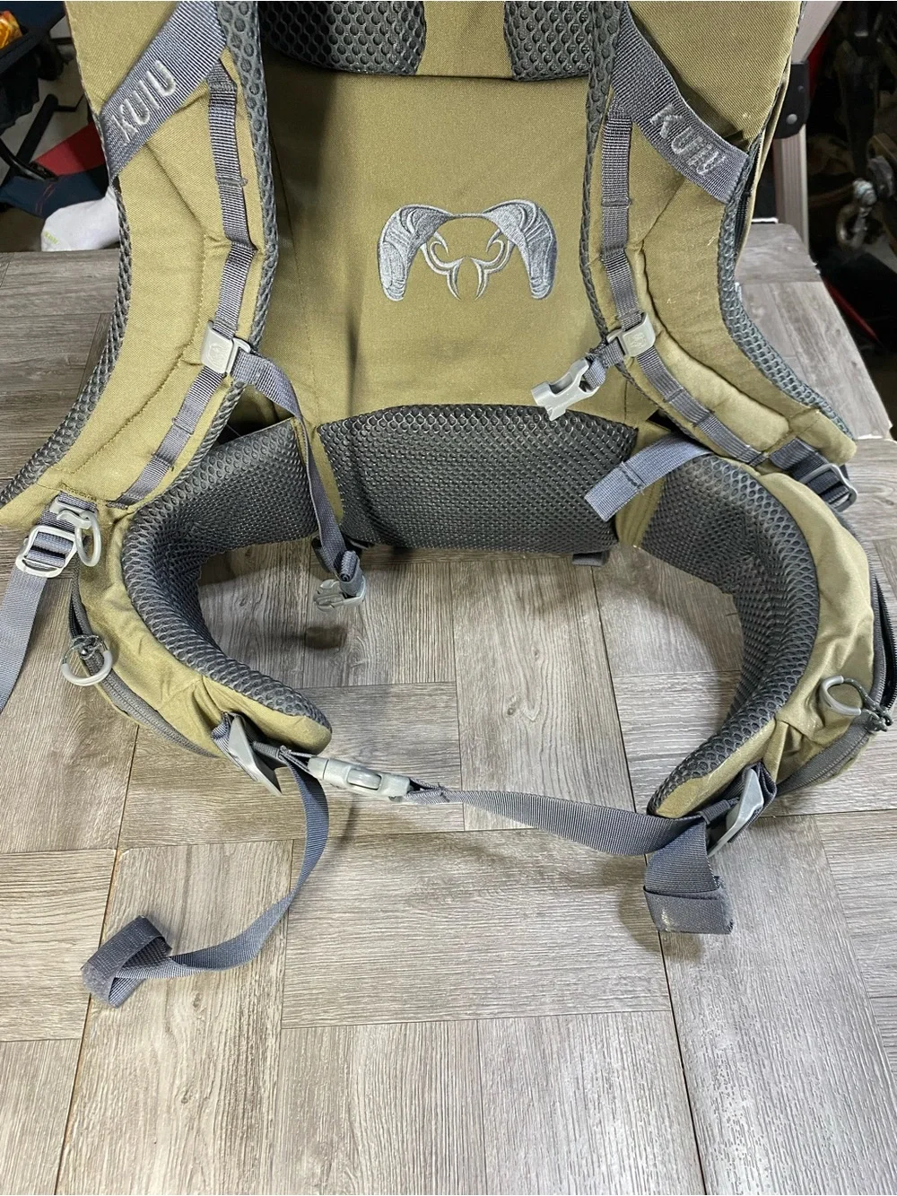 Venture 1800 Olive Green Men's Backpack - Unbranded